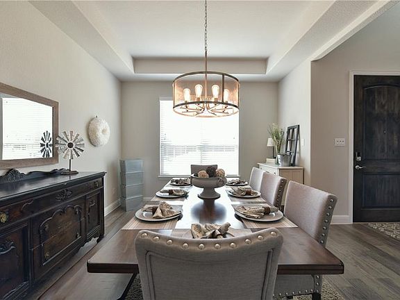 5th image of 3505 Meridian Dr