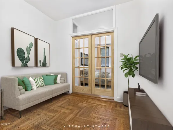 100 Suffolk Street image 1 of 5