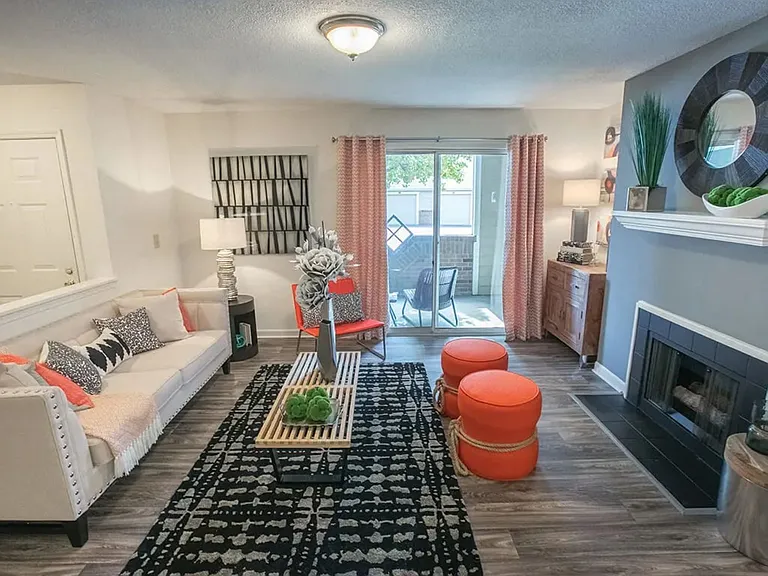 Saw Mill Village Apartments — Photo 36