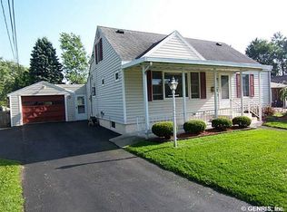 111 Grandview Ter, Batavia, NY 14020