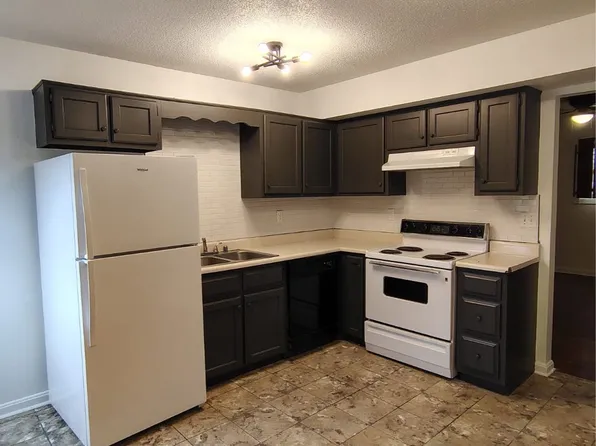 704 S 2nd St #3, Williamsburg, KY 40769