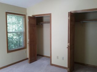 1006 Elkins Dr, Morgantown, WV 26505