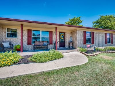389 Campbell Rd, Waxahachie, TX, 75167