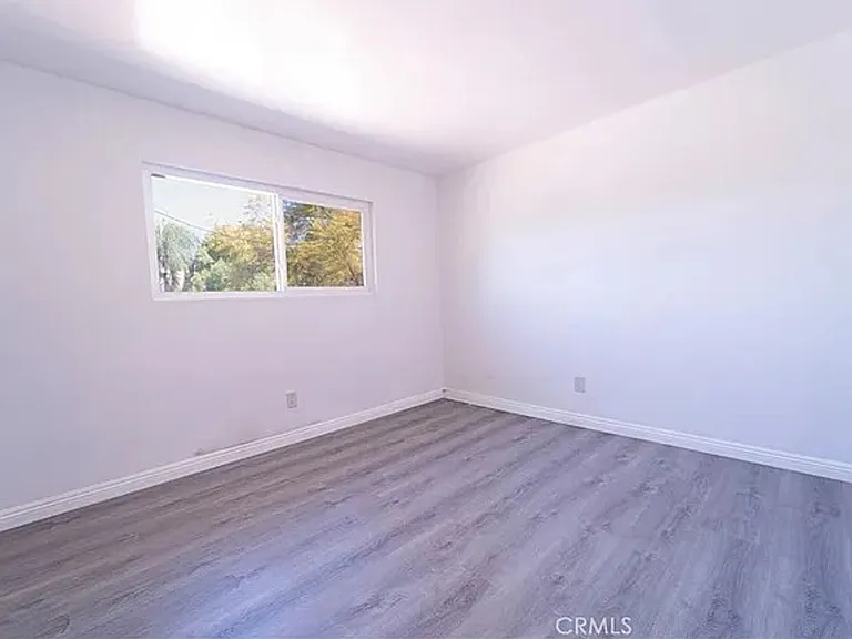 5593 Pioneer Blvd #18 — Photo 10