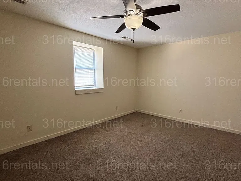 South Main Suites — Photo 1