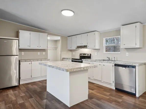 1524 Poplar Ridge Ln, Chapmansboro, TN 37035