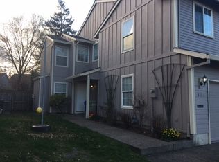 831 N 21st Ave, Cornelius, OR