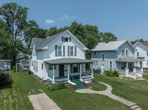 1479 W Main St, Galesburg, IL 61401