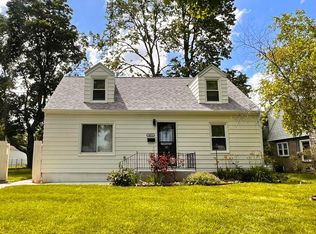 4611 N 69th St, Milwaukee, WI 53218