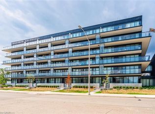 1117 Cooke Blvd #A305, Burlington, ON L7T4A8