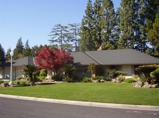 2512 W San Madele Ave, Fresno, CA