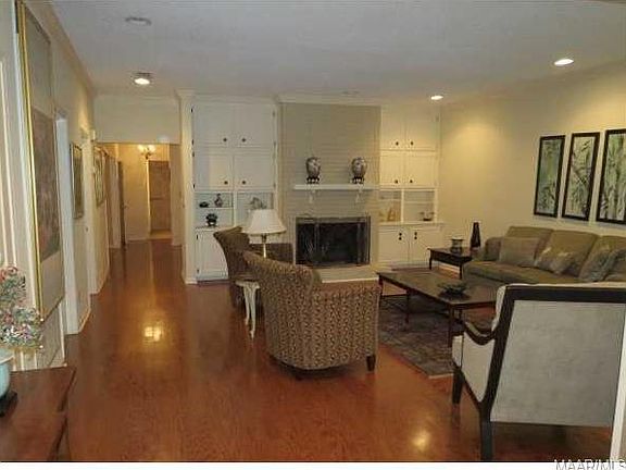 2nd image of 3107 Malone Dr