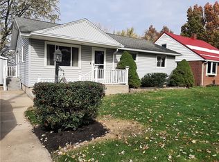 1016 W Grandview Blvd, Erie, PA 16509