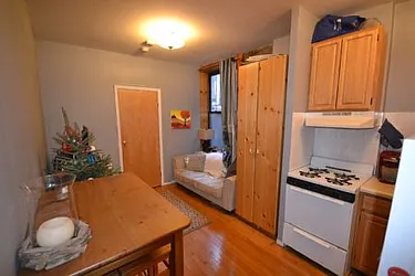 Rented by ArdorNY