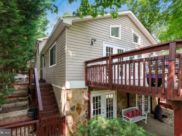 11213 Valley View Ave, Kensington, MD 20895