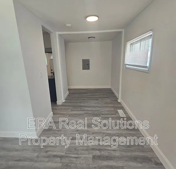 1265 Elderwood Ave — Photo 6