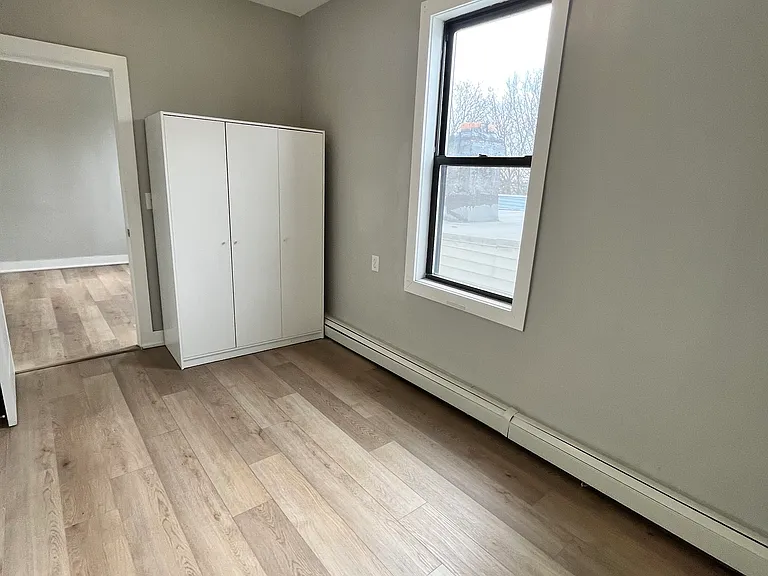 122 Randolph Ave #3L — Photo 5
