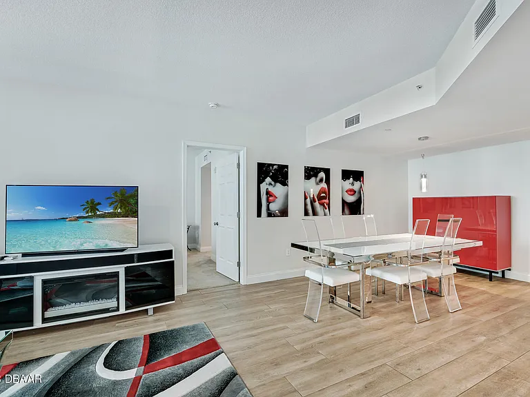 231 Riverside Dr #1006 — Photo 17