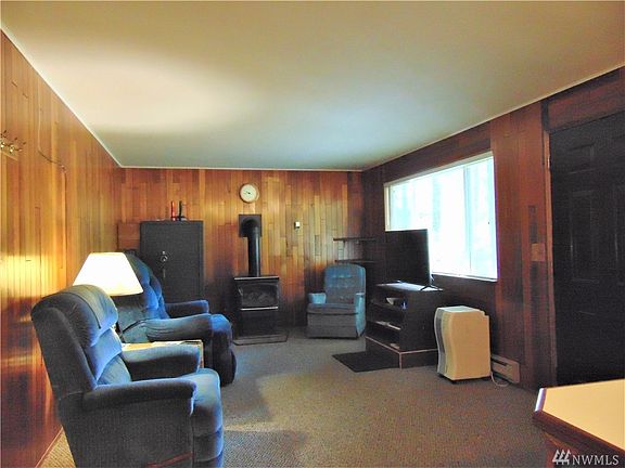 4th image of 51 E Balmoral Way