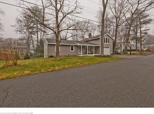 10 Star Rd, Cape Elizabeth, ME 04107