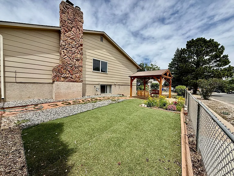 4125 Tulip Way — Photo 20