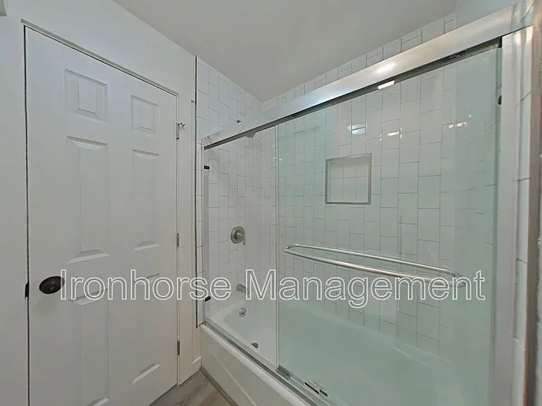 119 S 15th Ave #3 — Photo 12