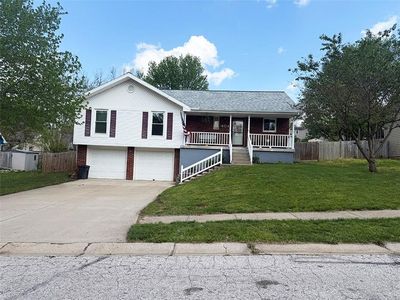 404 NW 39th St, Blue Springs, MO, 64015