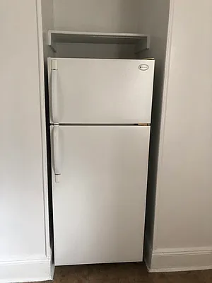 Rented by Argy Realty Inc | media 18