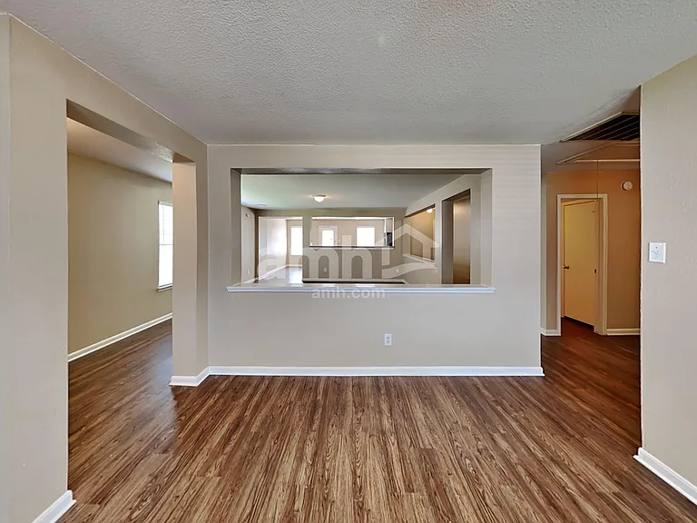 4818 Bentonite Blvd — Photo 6