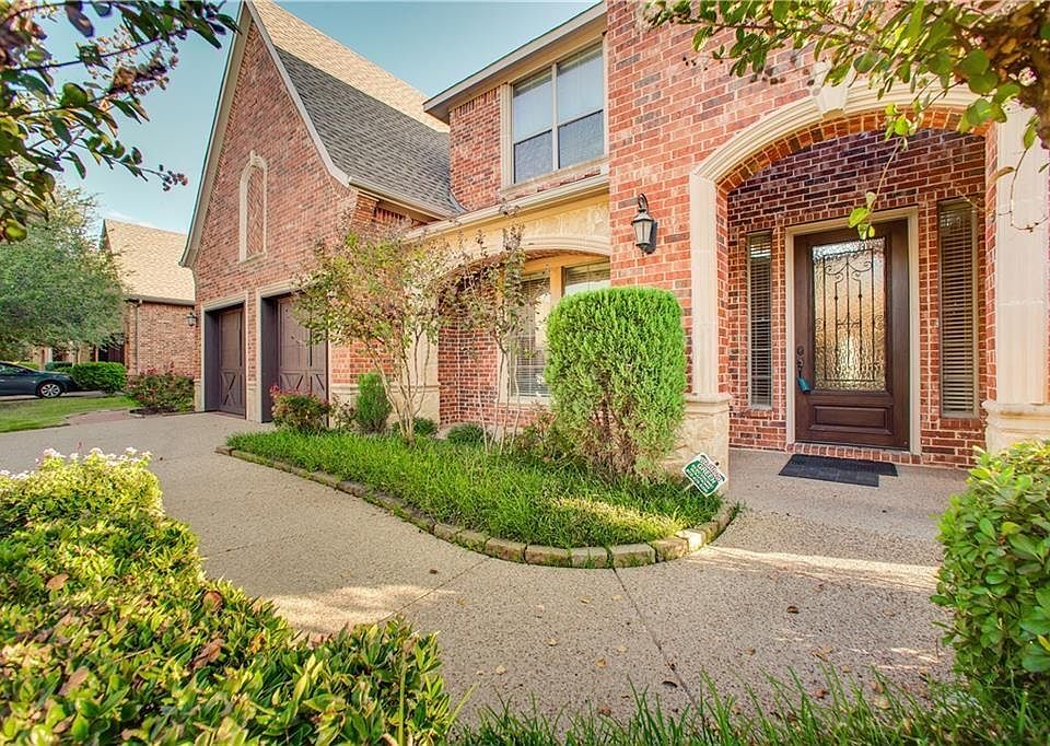 1st image of 109 Caladium Dr