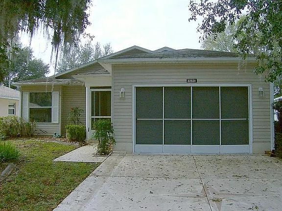 2nd image of 32631 Oak Park Dr