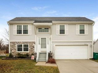7427 Streamwood Dr, Ypsilanti, MI