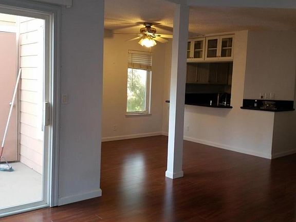 3rd image of 279 Sumba Ct