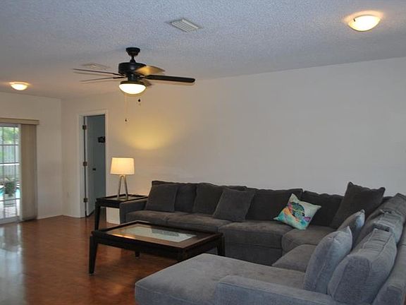 4th image of 6509 13th Avenue Dr W