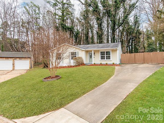 2nd image of 7829 Cloughy Cres