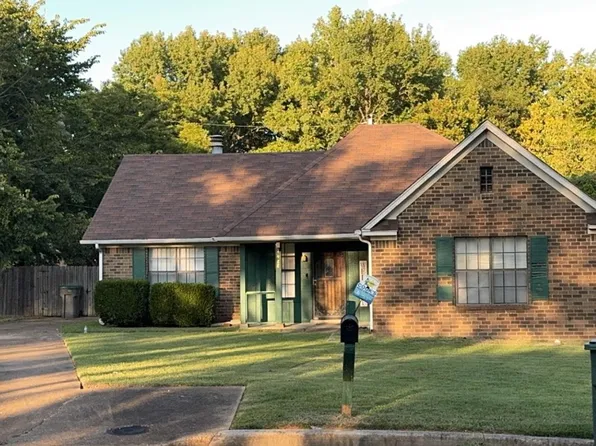 4488 Hollow Valley Cv, Memphis, TN 38141