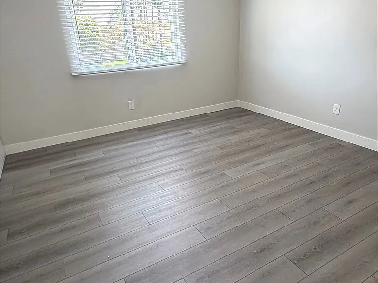 15121 Woodruff Pl — Photo 4