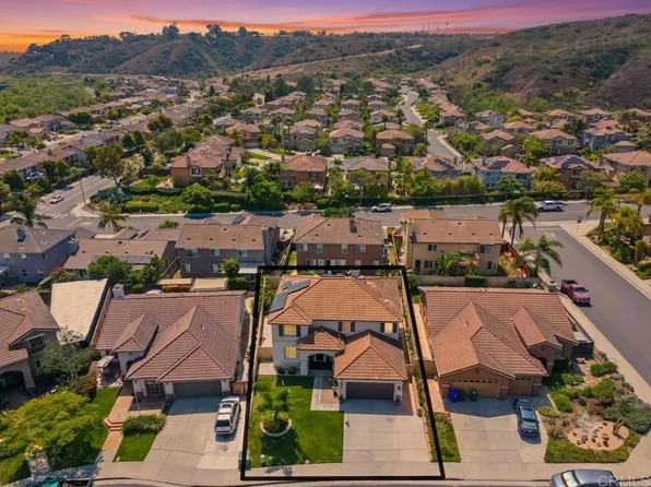 3236 Canyon View Dr, Oceanside, CA 92058