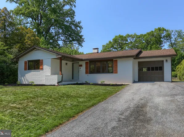 1215 Woodland St, Lebanon, PA 17042