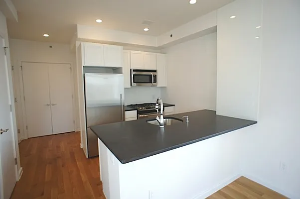 Rented by Citi Habitats | media 32