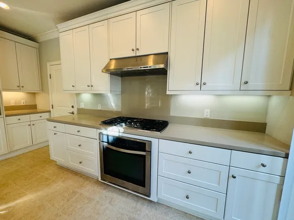 234 Mayfair, Irvine, CA 92620
