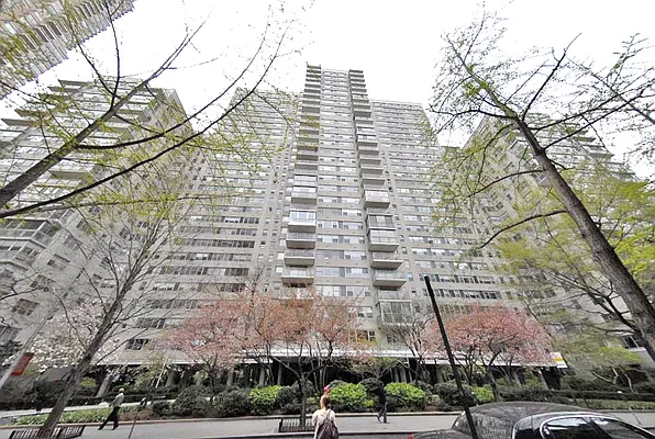 Sold by Corcoran | media 24