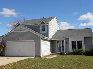 1117 Windslow Cir, Crystal Lake, IL 60014