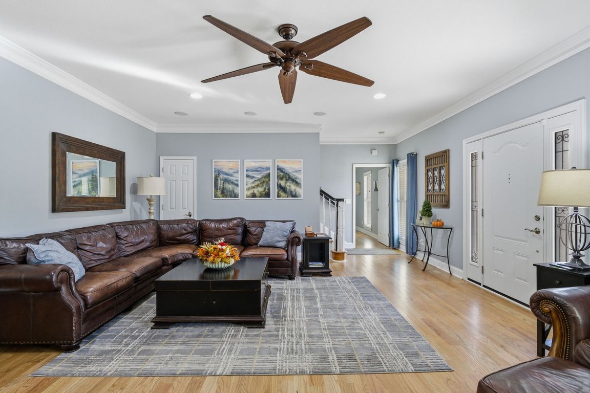 next background image