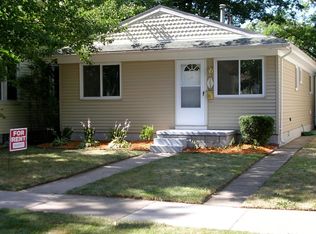 543 E Woodland St, Ferndale, MI 48220