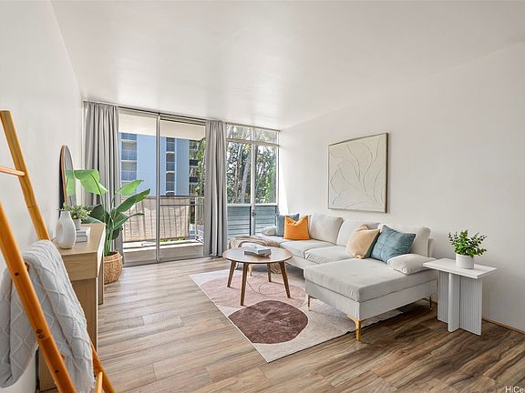 3rd image of 1600 Wilikina Dr APT B308