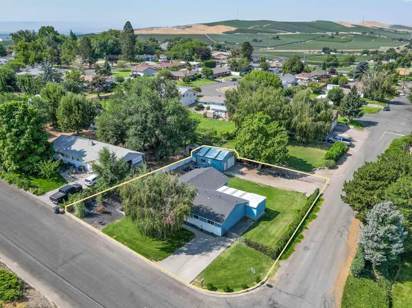 1005 Taylor St, Sunnyside, WA 98944
