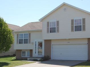 15815 Willow St, Omaha, NE 68136