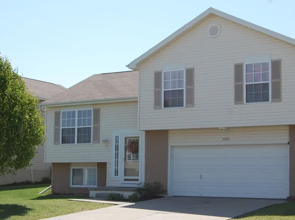 15815 Willow St, Omaha, NE 68136