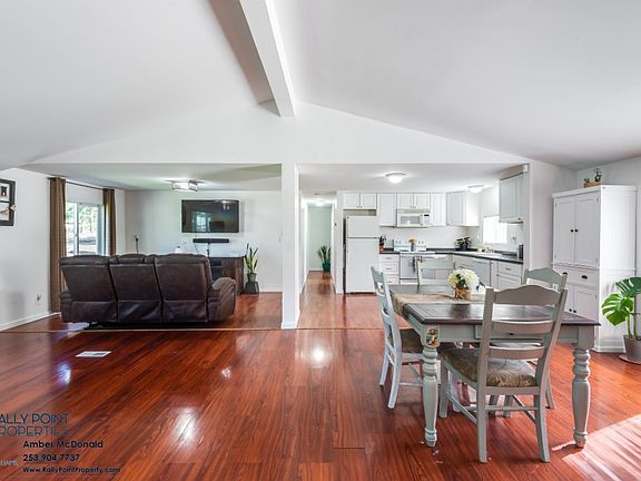 5th image of 4212 245th St E